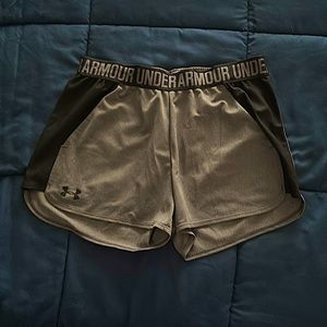 Undee Armour Running Shorts